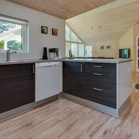 Holiday home Four-bedroom Holiday In