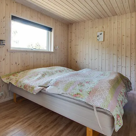 Four-bedroom Holiday In Holiday home *